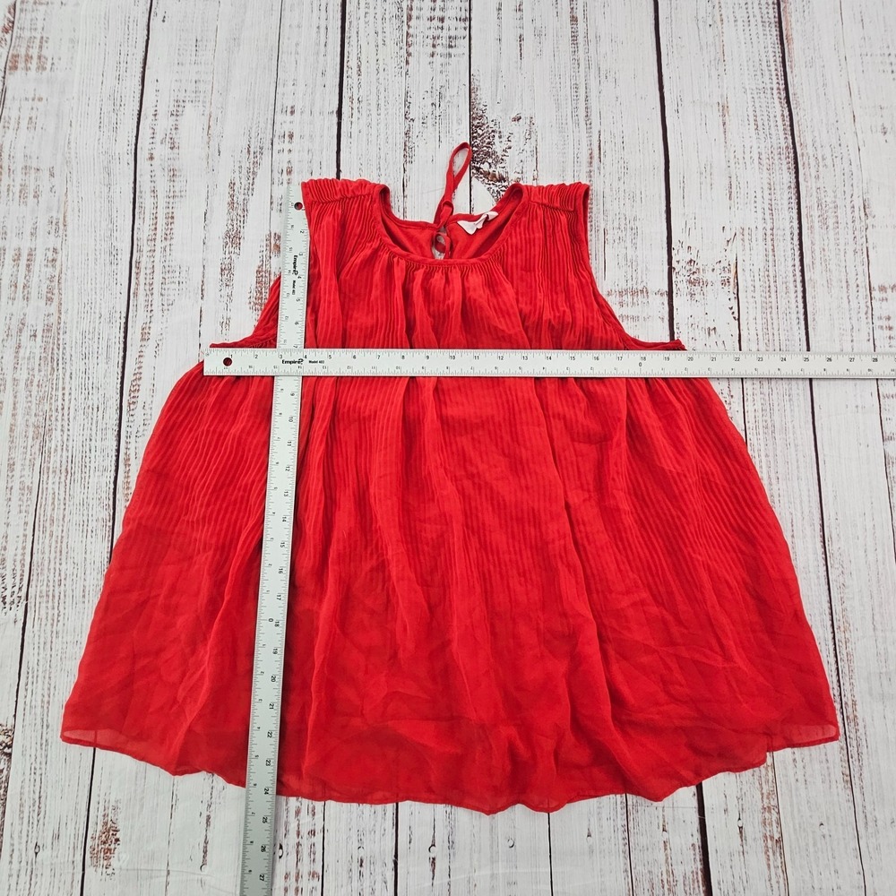 Time and True Red Accordian Pleat Sleeveless Swing Top Women's M - Picture 4 of 9